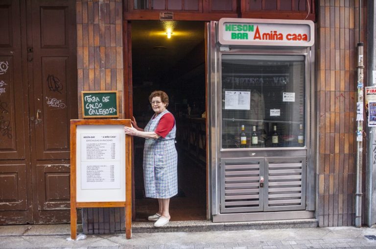 La despoblación y la digitalización toca de lleno a los autónomos del comercio