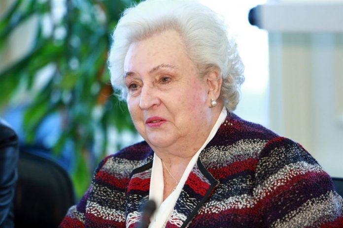 Infanta Pilar de Borbón