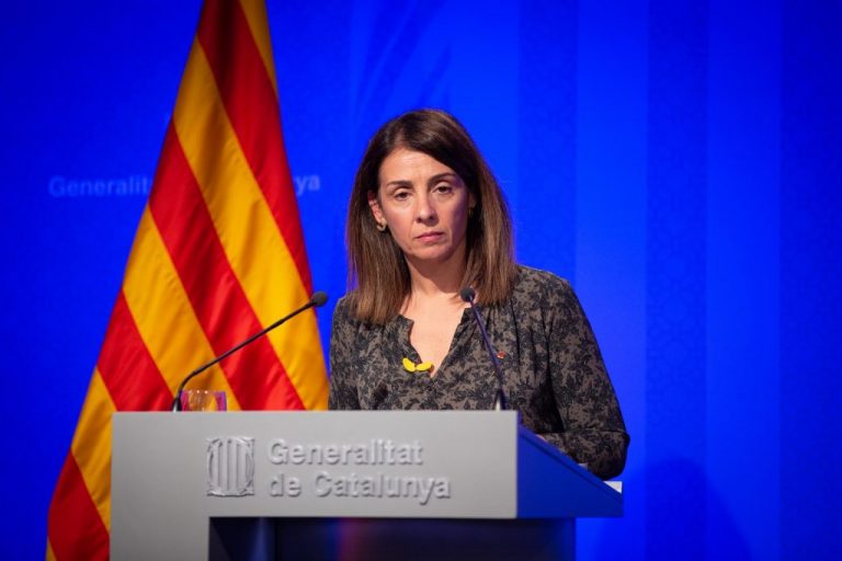 El Parlament desoye a la JEP y asegura que Torra mantiene el escaño