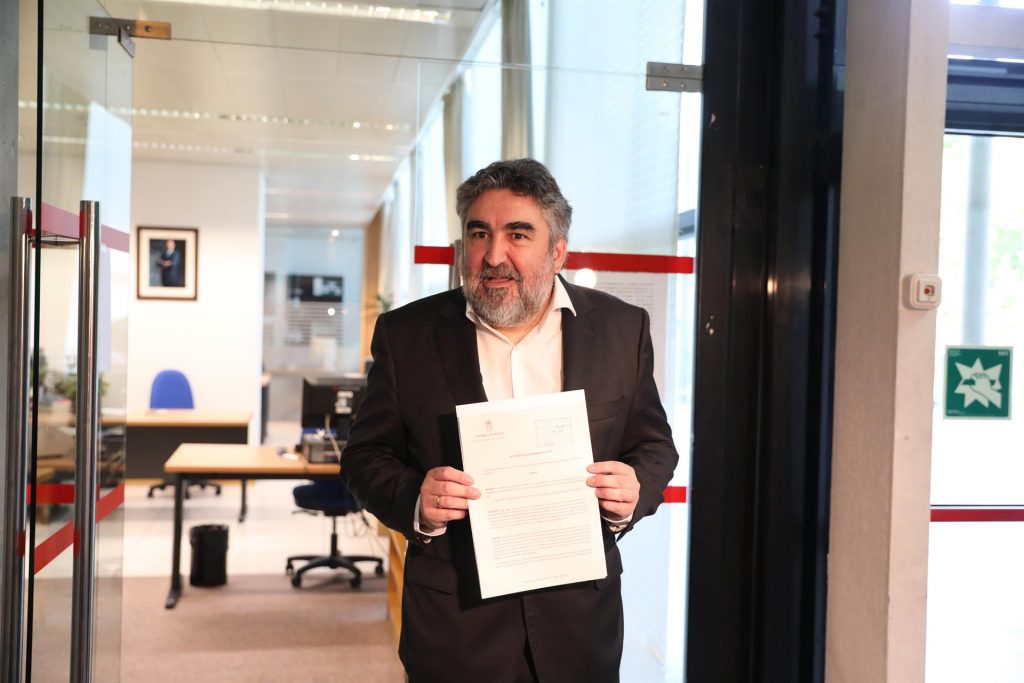 Rodríguez Uribes ministro de Cultura