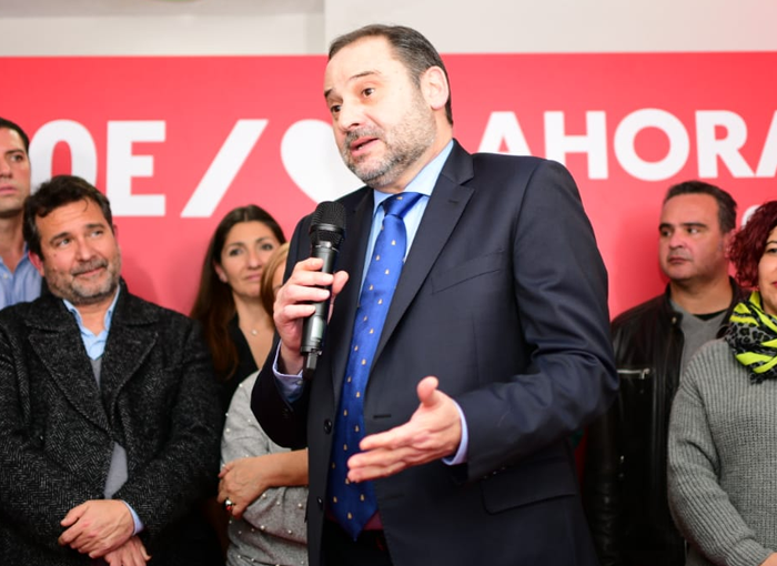 Así es la vida de José Luis Ábalos, número tres del PSOE