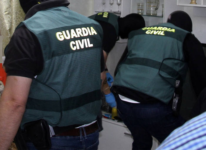 La Guardia Civil detiene en Logroño a una importante red de narcos 1 Moncloa La Guardia Civil desarticula una banda criminal de narcos en Logroño