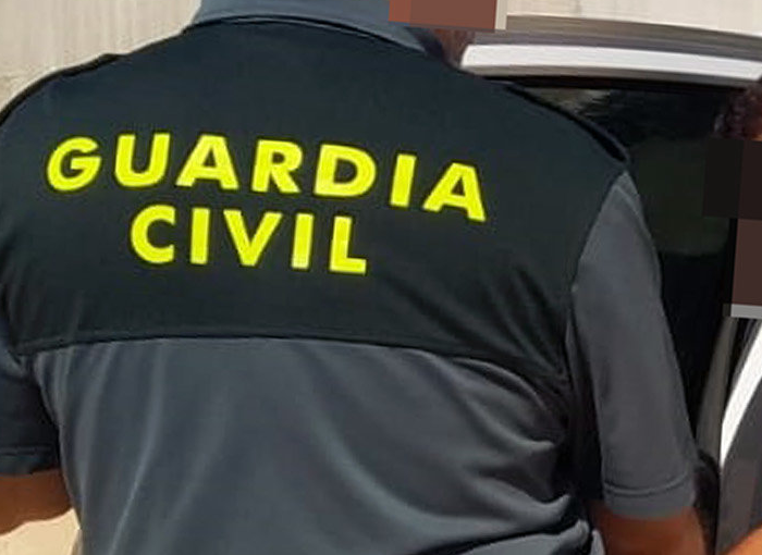 Valencia: Un niño de 14 años detenido tras matar a golpes a un vecino 1 Moncloa Un niño es detenido en Valencia tras matar a su vecino