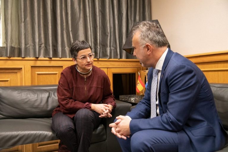 González Laya considera «fortuito» el encuentro entre Ábalos y Rodríguez