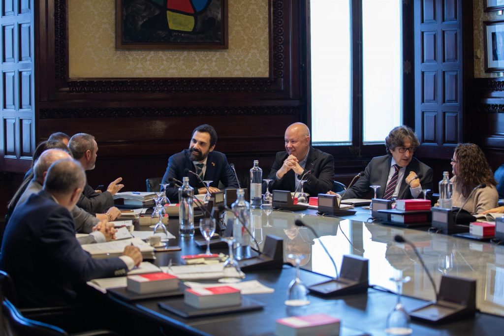 jxcat-erc-presupuestos-parlament