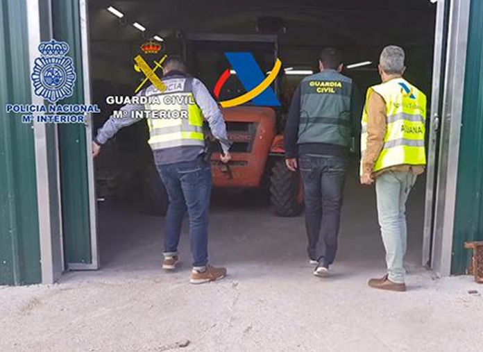 Desarticulada una organización dedicada a la fabricación de tabaco de manera clandestina