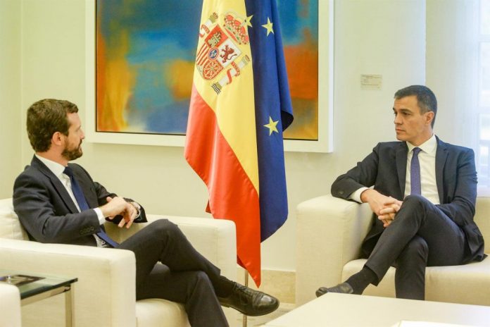Casado Casado