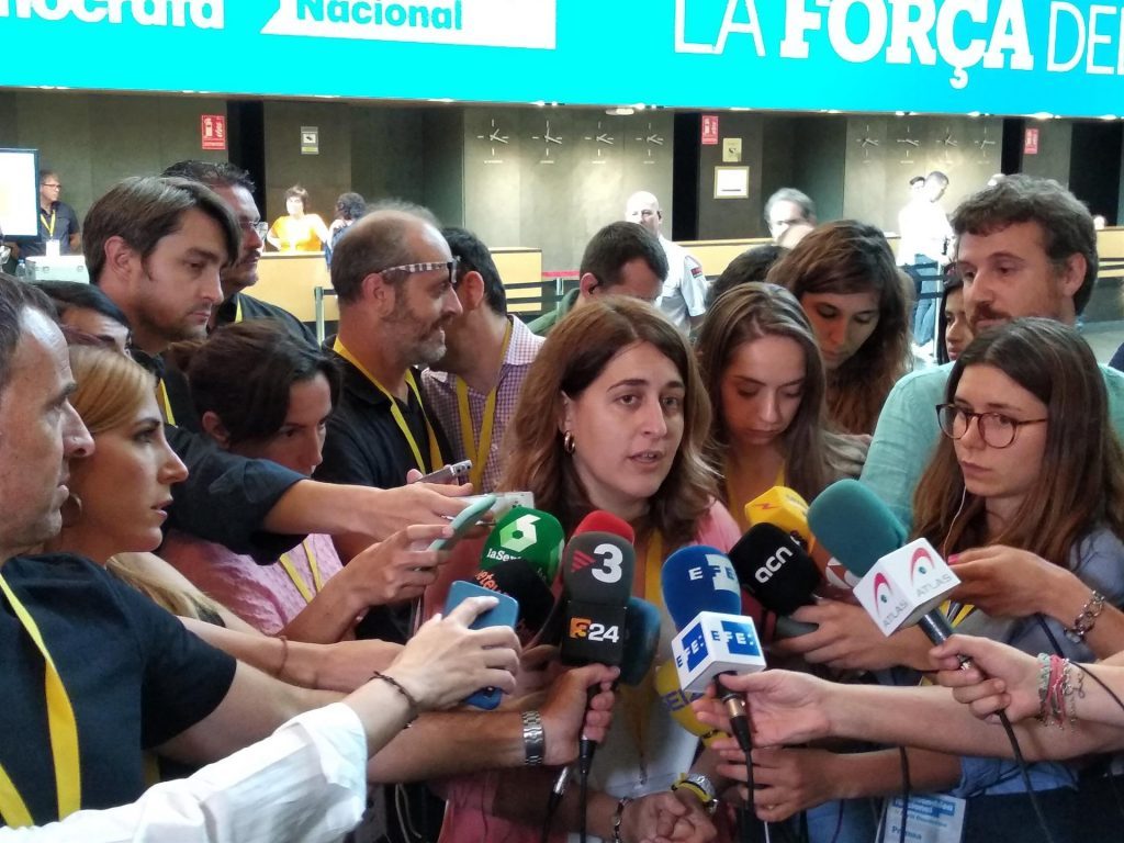 Los caídos de Puigdemont buscan venganza con una gran coalición 1 Moncloa Marta-Pascal-PDeCAT-abandona