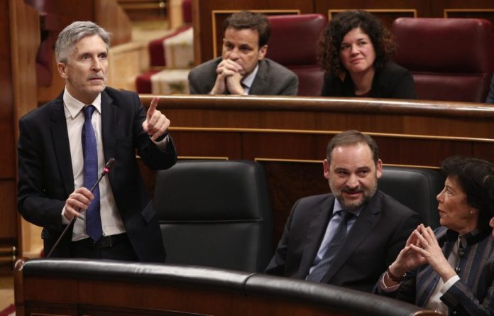Gobierno-politica-migratoria-podemos