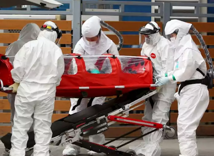 Conductores, camilleros o médicos de ambulancias pueden pedir cobrar las guardias.
