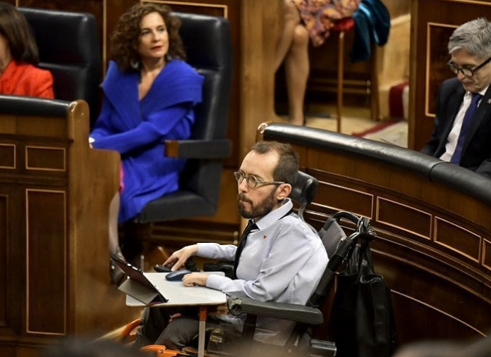 Así es la vida de Pablo Echenique, diputado en las Cortes Generales