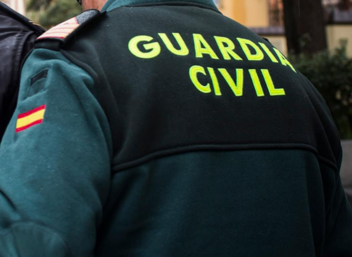 La Guardia Civil y la Agencia Tributaria investigan a varios agentes de futbolistas por delitos fiscales