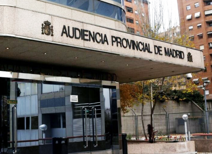 Una trabajadora social de Madrid es juzgada por cobrar la pensión de un fallecido durante 33 años