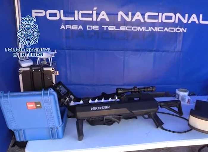 El sistema antidrones de la Policía Nacional neutraliza cada día tres vuelos no autorizados en Madrid