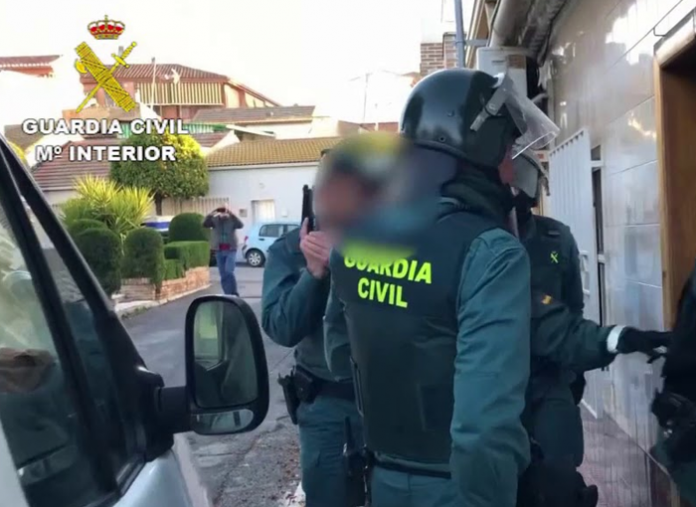 La Guardia Civil lleva a cabo una macrooperación contra el narcotráfico en Málaga, Sevilla y Cádiz