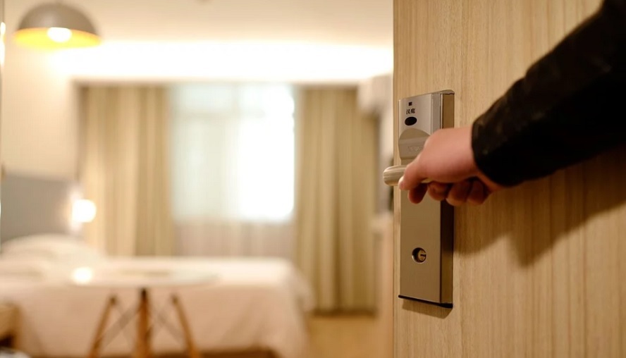 Alojarse en Madrid este otoño costará 308,9 euros de media la noche 1 Moncloa Madrid ha invertido más de 8 M€ en hoteles para pacientes y profesionales