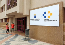 Herido grave un ciclista al caer desde varios metros de altura a una zona de rocas en Agüimes