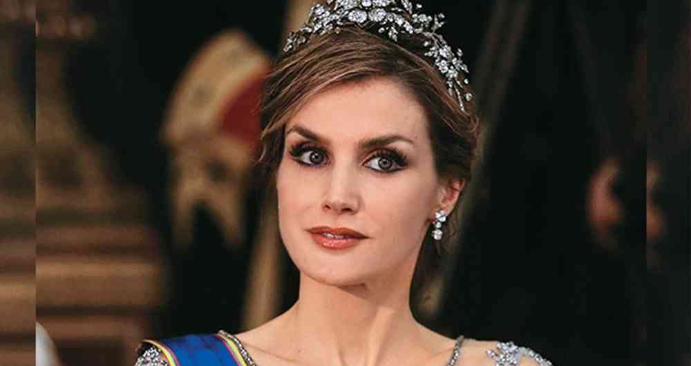 reina letizia casa real