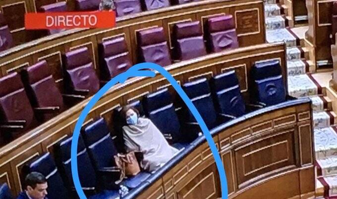 El Instagram de la vergüenza: Las fotos más polémicas de nuestros políticos en la pandemia 2 Moncloa fotos e imágenes desafortunadas políticos