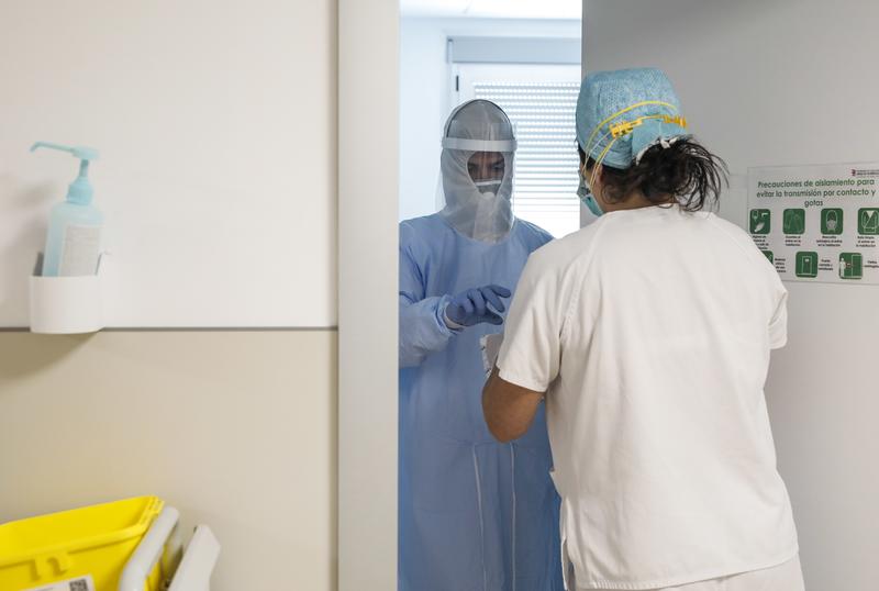 Asturias afronta la transición hacia la normalización de la actividad sanitaria