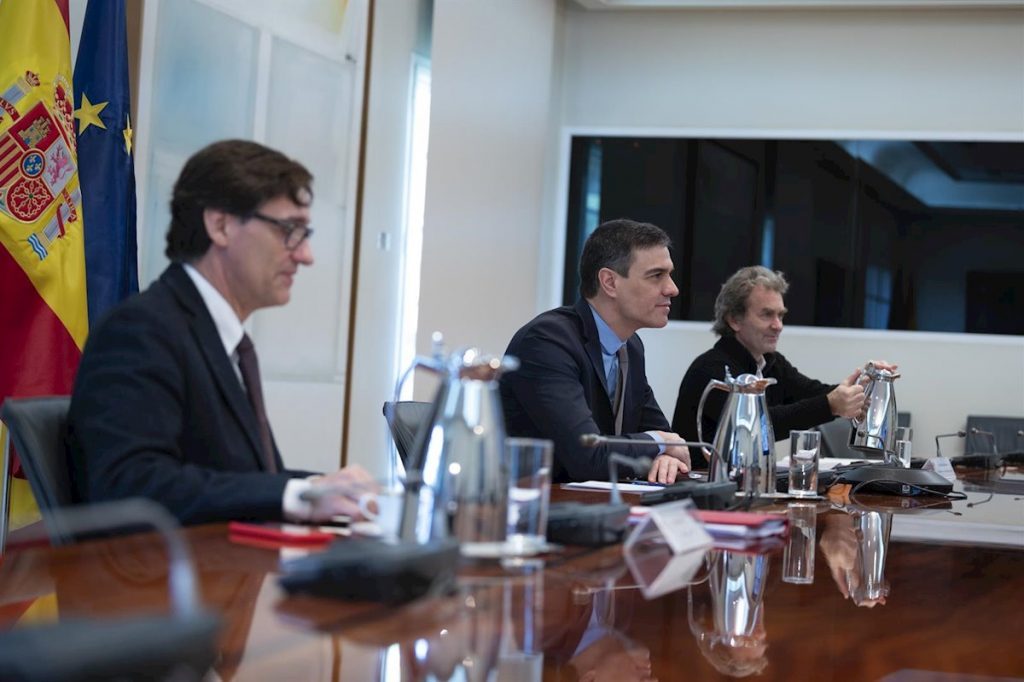 ERC y Junts se juegan su hegemonía y ponen en peligro la investidura 2 Moncloa Illa podría tener la llave de la negociación con ERC y Junts