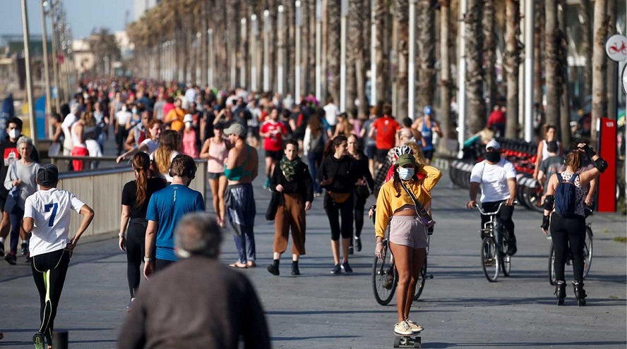 mascarilla y distancia de seguridad en el deporte