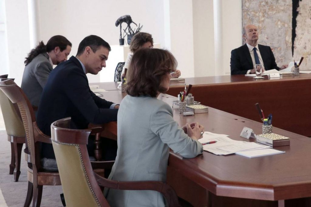 El Instagram de la vergüenza: Las fotos más polémicas de nuestros políticos en la pandemia 4 Moncloa Pablo Iglesias