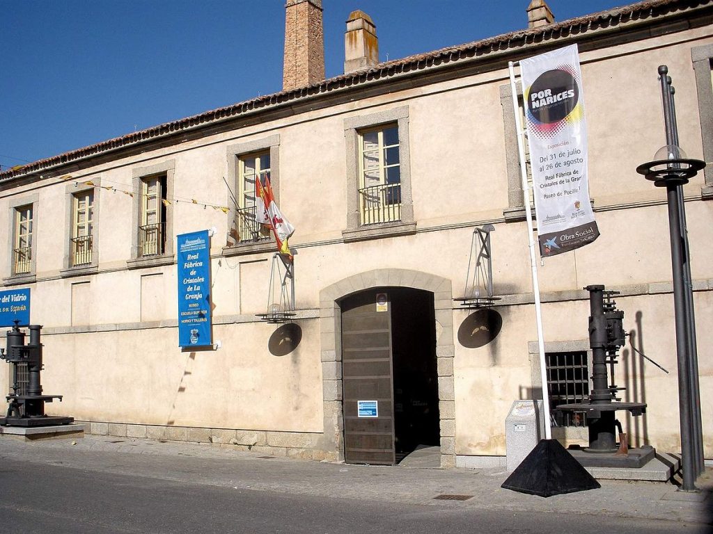 El Museo de la Real Fábrica de Cristales de La Granja (Segovia) reabre este martes