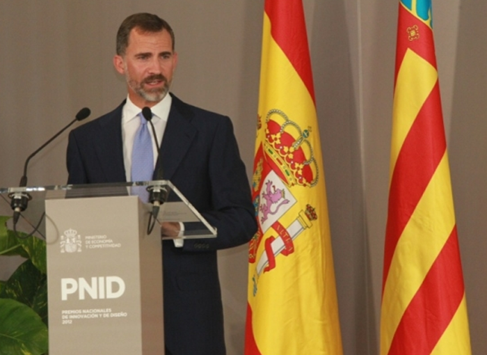 Los reyes, recibidos entre abucheos en Mallorca.