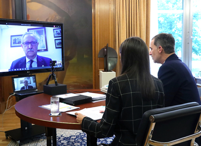 Teletrabajo desde la Casa Real.