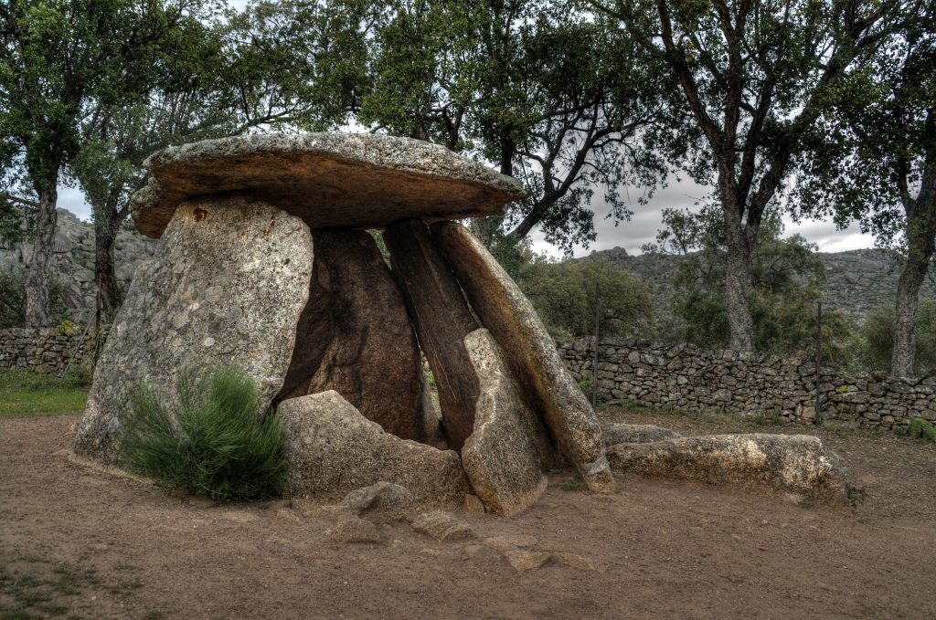 dolmen mellizo prehistoria