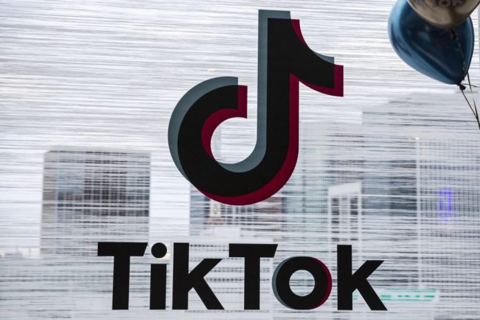 ¡Y dicen que te espían! Así ha respondido Tik Tok al decir que espía los iPhone