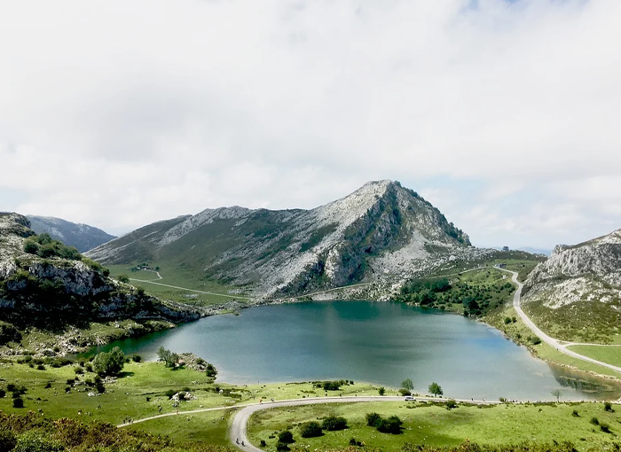 COVADONGA, UNO DE LOS LUGARES MÁS VISITADOS DE ASTURIAS