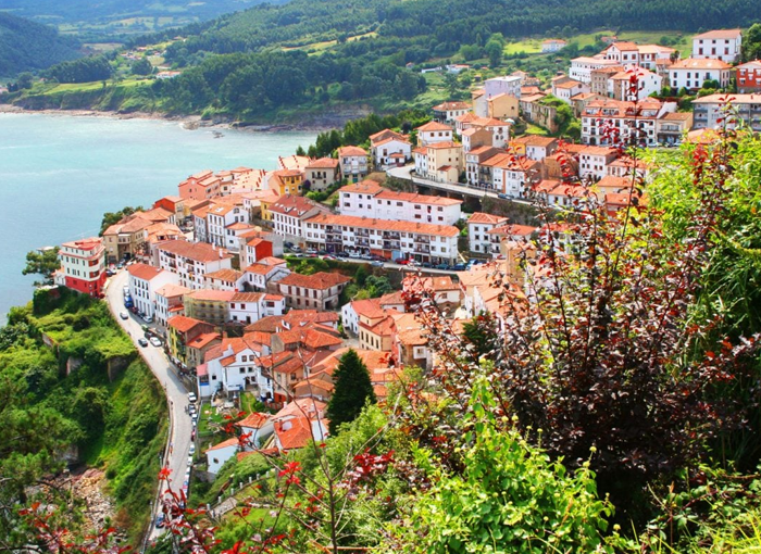 LASTRES, EL PUEBLO DE 'DOCTOR MATEO'