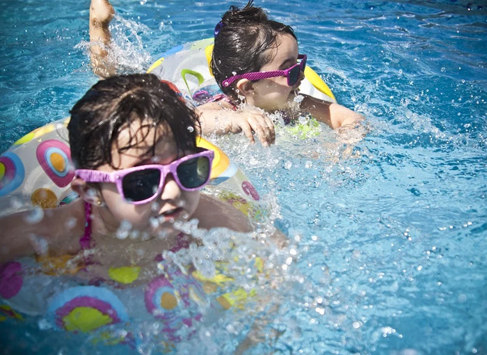 Cómo limpiar la piscina de tu casa