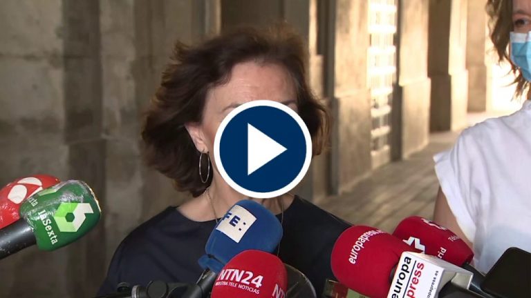 Carmen Calvo pendiente del Govern Carmen Calvo pendiente del Govern