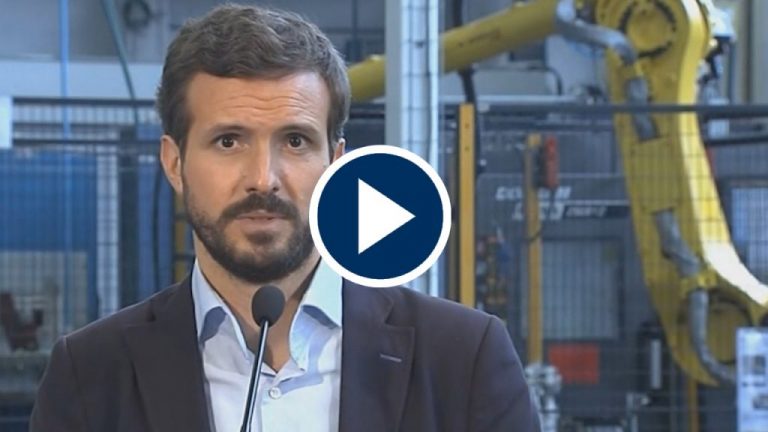 Pablo Casado pide que se bajen impuestos y se extiendan los ERTE