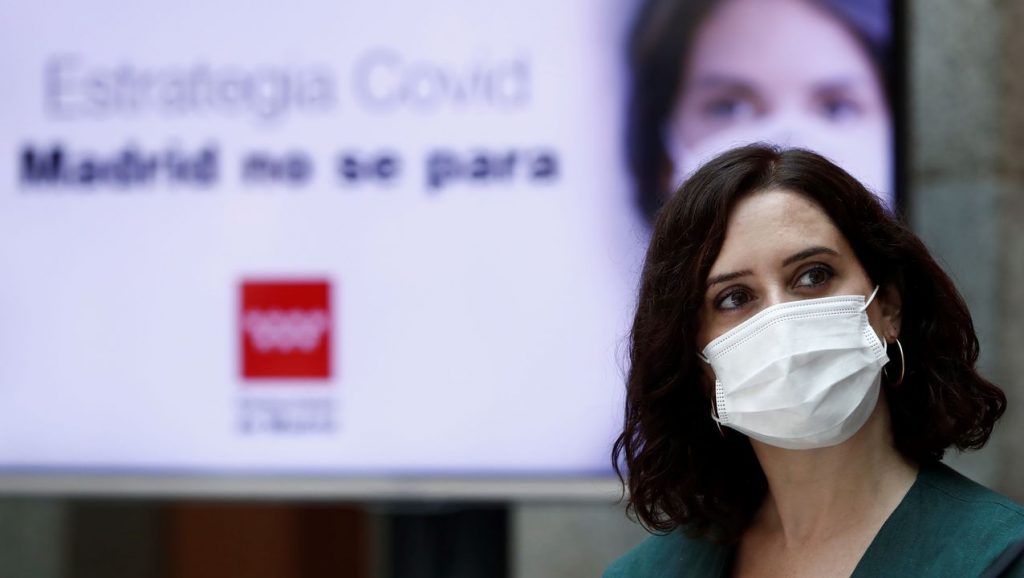 Aguado corrige a Ayuso (otra vez) y no habrá 'cartilla Covid' vinculante 1 Moncloa 'cartilla Covid' Ayuso