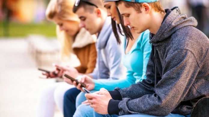 La evolución del uso de las redes sociales entre las generaciones