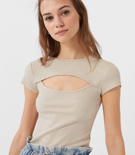 Camisetas preciosas de Stradivarius que ahora estan en rebajas Pag 7