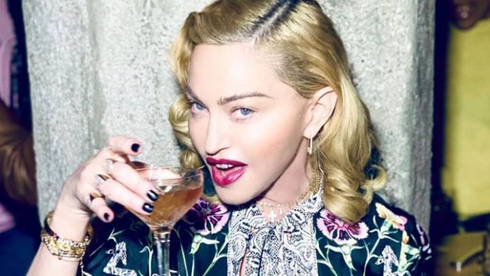 Madonna, Ricky Martin... las veces que los famosos han incendiado las redes