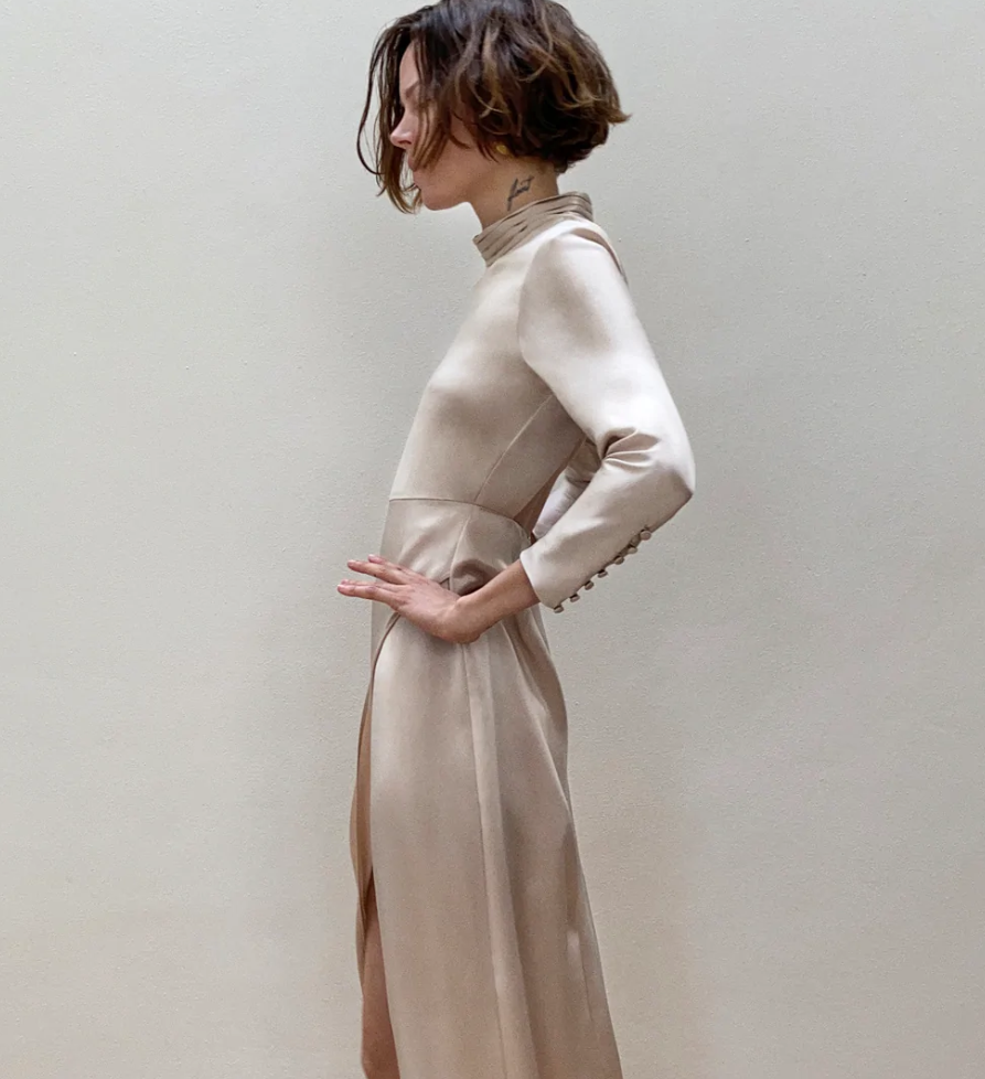 vestido satinado