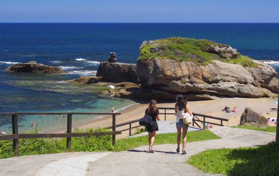 El riesgo por calor vuelve al noreste peninsular mientras el viento y el temporal de mar afectarán a Galicia