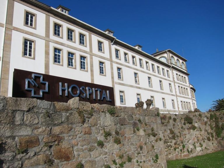 Los pacientes ingresados con COVID en hospitales de Galicia aumentan a 33, dos de ellos en UCI