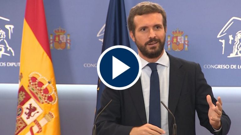 Pablo Casado: «Sánchez se escabulle en las comunidades autónomas» Pablo Casado: «Sánchez se escabulle en las comunidades autónomas»