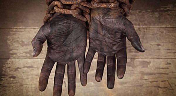 Hoy se celebra el 'Día de recuerdo de la esclavitud y su abolición', que aún afecta a más de 40 millones