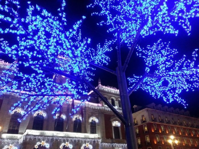 luces de navidad en agosto