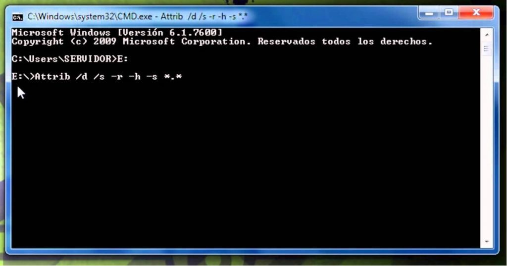 Con el explorador de Windows