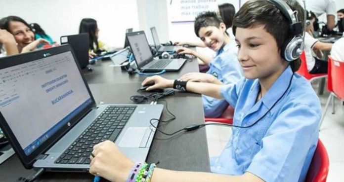Tecnología que podría ayudar en el nuevo curso escolar