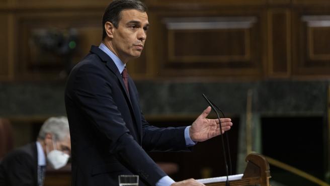 Sánchez no se cree el giro al centro de Ciudadanos y anima a ERC a 
